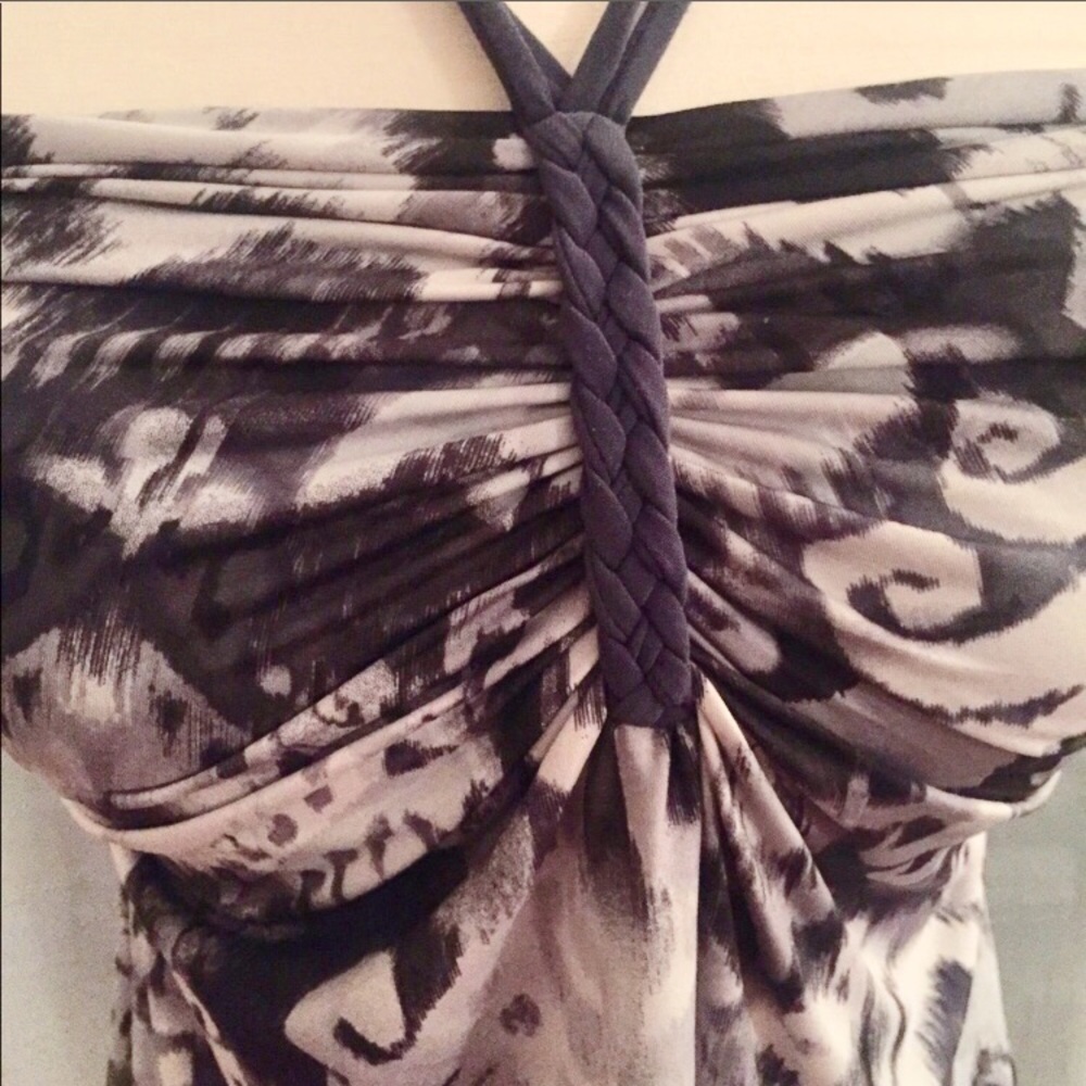 Cache Halter Top - Picture 3 of 5